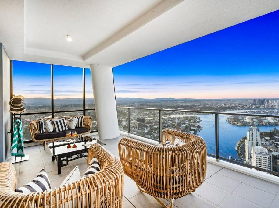 Exclusive Circle On Cavil Sub-Penthouse Luxury Apt - Hosted By Coastal Letting Gold Coast Kültér fotó