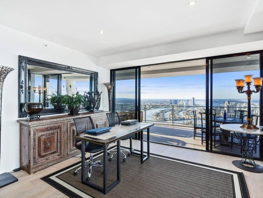 Exclusive Circle On Cavil Sub-Penthouse Luxury Apt - Hosted By Coastal Letting Gold Coast Kültér fotó