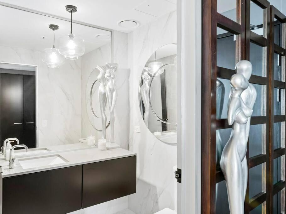 Exclusive Circle On Cavil Sub-Penthouse Luxury Apt - Hosted By Coastal Letting Gold Coast Kültér fotó