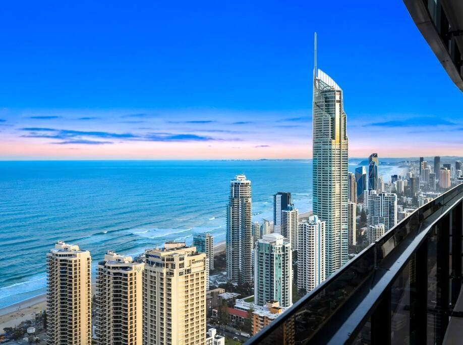 Exclusive Circle On Cavil Sub-Penthouse Luxury Apt - Hosted By Coastal Letting Gold Coast Kültér fotó